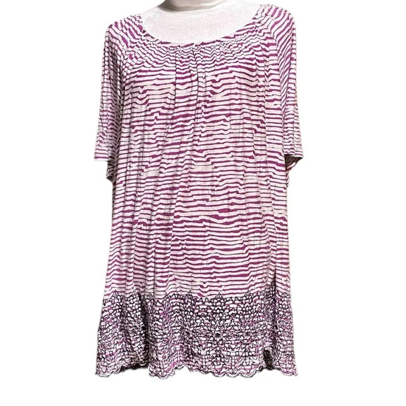 Fever women's 1X striped blouse with embroidered bottom - Picture 1 of 4